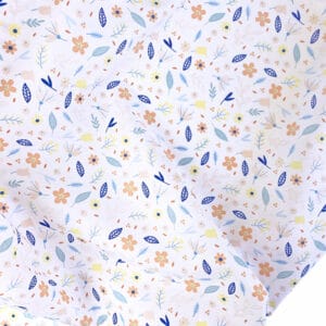 tela de popelín flores y hojas blanco