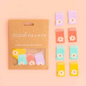 Etiquetas para prendas y accesorios de Sarah Hearts daisy-multipack