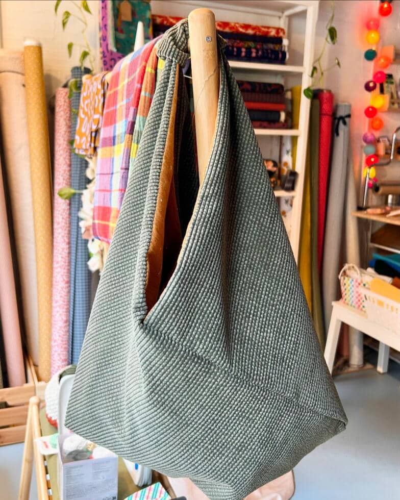 Bolso origami taller aprende a usar la máquina de coser