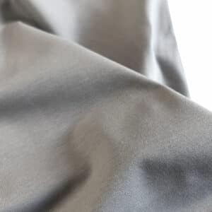 tela punto de camiseta gris