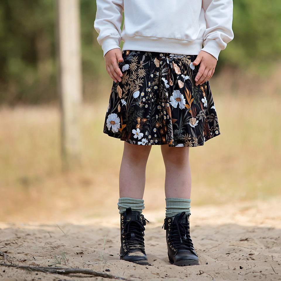 Viscosa Ecovero Evening Meadow Rayon Satén Negro