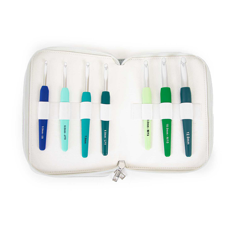 articulo-estuche-con-14-ganchillos-2mm-a-12mm-7566-a-c-01-katia-g