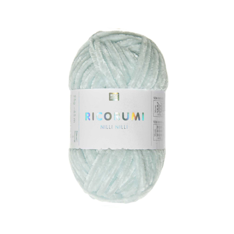 Ovillo de chenilla para amigurumis - Nilli Nilli - 015 - Ice Blue