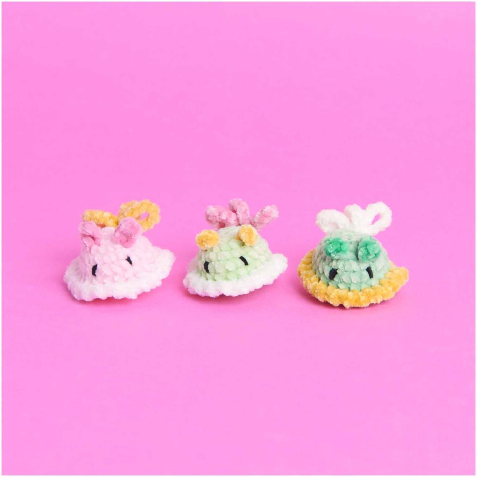 Ovillo de chenilla para amigurumis - Nilli Nilli - 018 - Mint 3