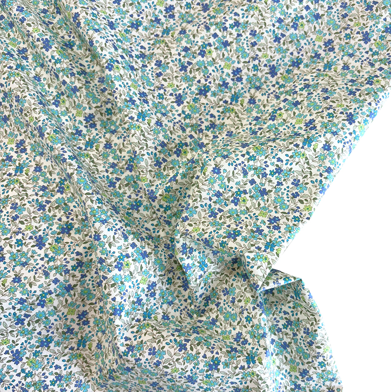 Tela de Popelín Florecillas Verde y Azul