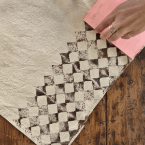 taller teñido textil estampación con tejidos naturales