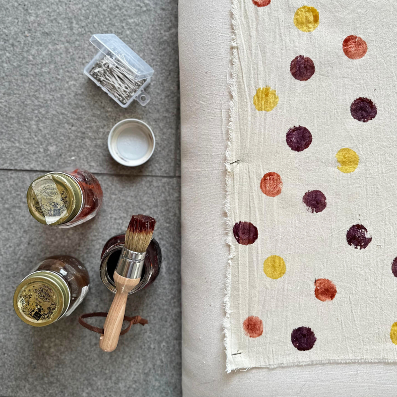 TALLER TEÑIDO TEXTIL CON TINTES NATURALES