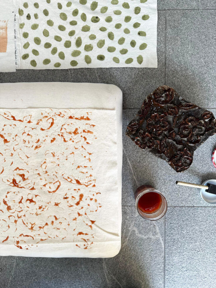 taller teñido textil estampación con tejidos naturales
