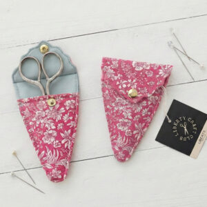 Estuche y tijeras de bordado - rosa - liberty